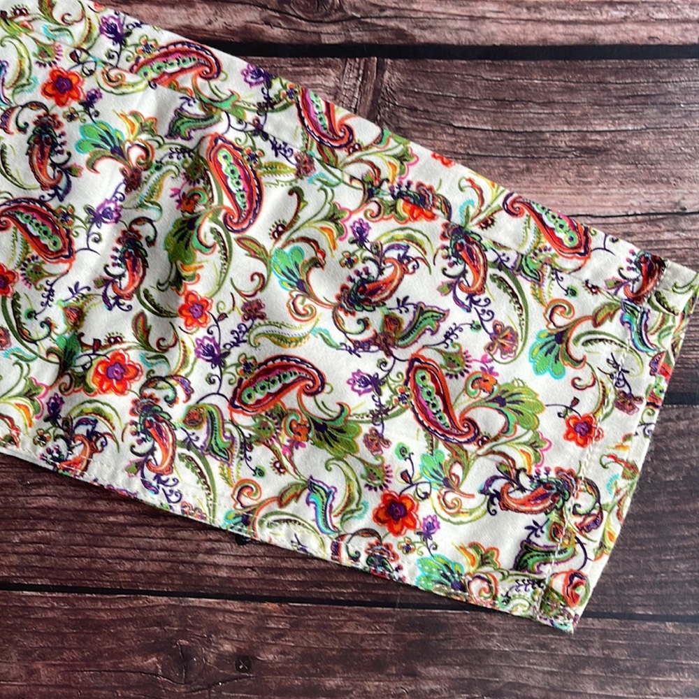 ZARA | Paisley floral print cropped trousers - Picture 5 of 8